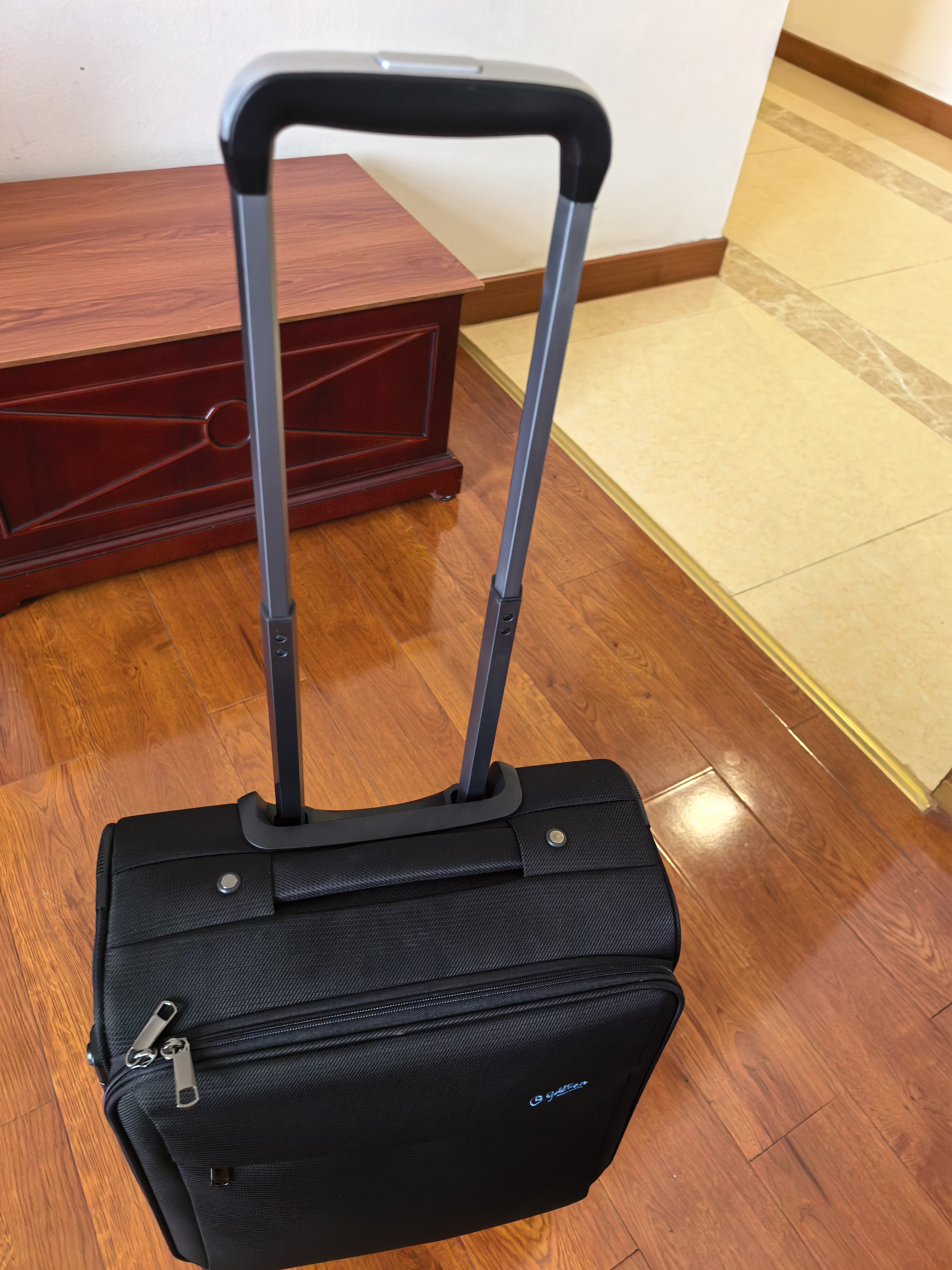 金利来行李箱可登机拉杆箱大容量旅行出差密码锁拉杆箱生日礼物送男朋友 拉链密码锁+海关锁 16英寸 可登机|适用短途出行 实拍图
