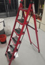 星恺梯子家用折叠梯人字梯多功能登高爬梯扶梯小梯子 TZ10六步红 实拍图