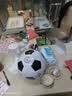 儿童足球4号学生3号机缝PVC橡胶5号训练比赛football耐磨机缝足球 4号经典黑白足球【5-7人青少年】 裸球 实拍图