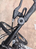 金武端自行车成人山地车公路赛车单车骑行变速超轻越野中学生初中青少年 顶配升级版-辐条轮-黑白色 27.5寸21速 实拍图
