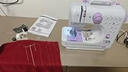 友立佳电动缝纫机705包边可锁边订扣眼家用迷你12种线迹锁边机改裤脚器 705电动缝纫机【标配版+拓展台】原装机针一包 【通用压脚】赠大礼包+视频教程 实拍图