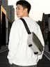 七匹狼斜挎单肩包男士通勤休闲骑行胸包磁吸机能斜挎包轻行包2026新款 实拍图