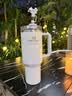 STANLEY保温杯LoveShackFancy联名水杯大容量304不锈钢杯子 阿尔卑斯蓝礼盒 (40oz) 1180ml 实拍图