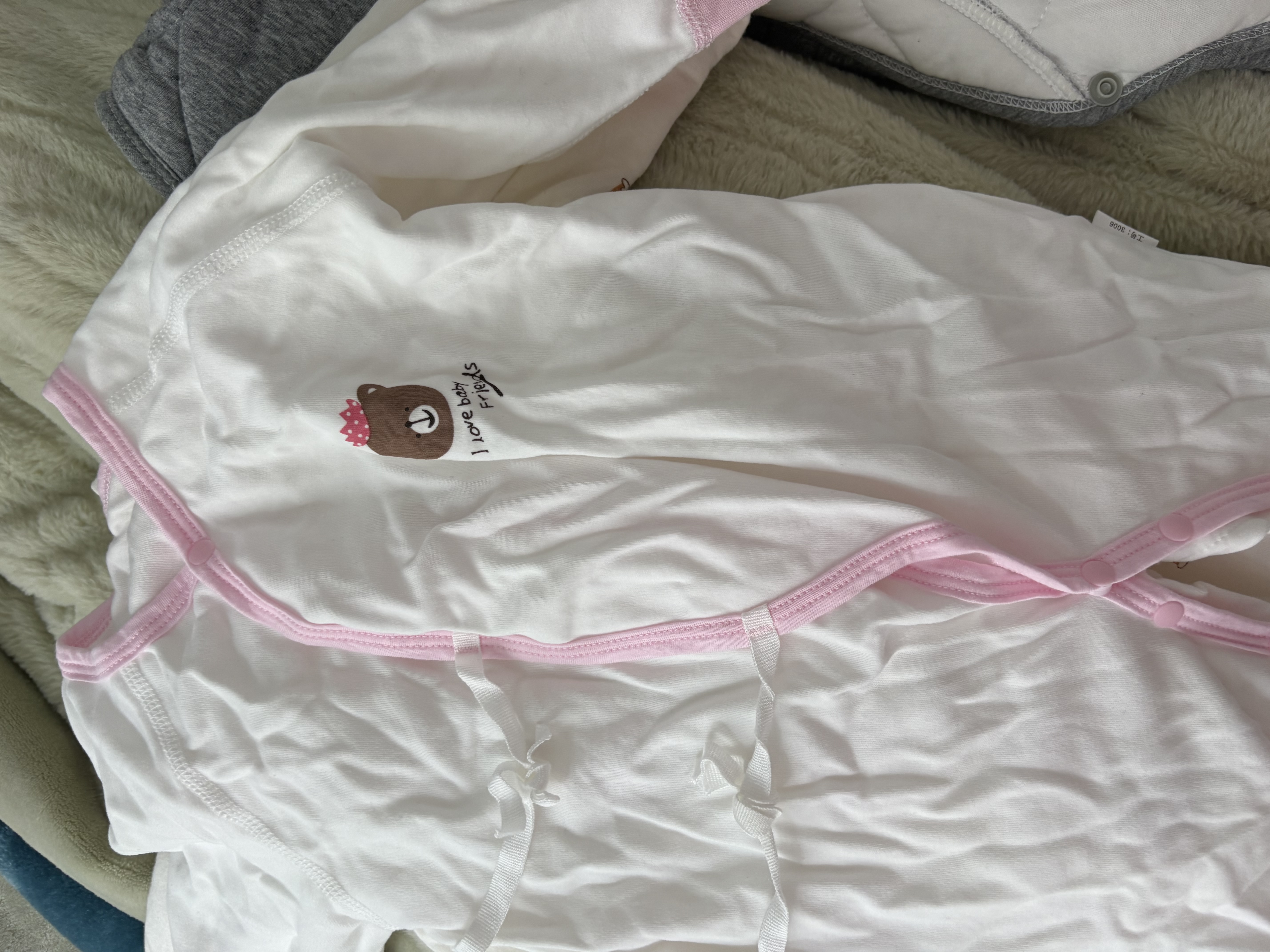 翘脚鸭 婴儿衣服新生儿连体衣秋冬季满月宝宝睡衣纯棉百天爬爬服春秋款 粉小熊2件【四季·系带款】 66cm （建议3-6个月） 实拍图
