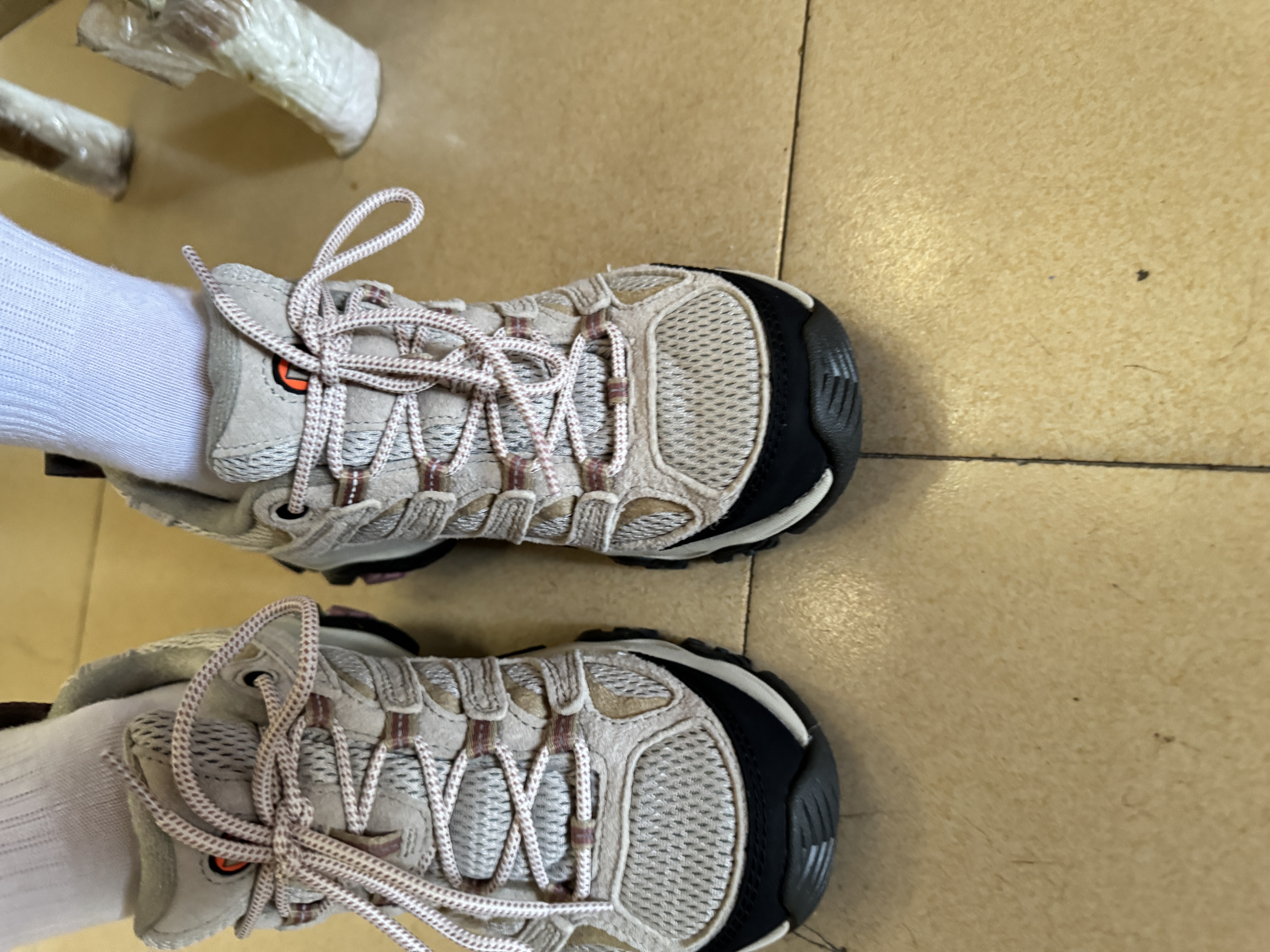 迈乐（Merrell）官方运动户外徒步鞋MOAB 3男鞋女鞋轻量减震V底防滑透气登山鞋 J036346米白（女） 37.5 实拍图