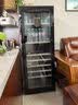 维诺卡夫(Vinocave)红酒柜恒温酒柜均衡保湿风冷无霜冰箱家用客厅葡萄酒冷藏办公展示柜多功能冰吧超薄款 冰吧酒柜-双温双控 160L 红酒柜 实拍图