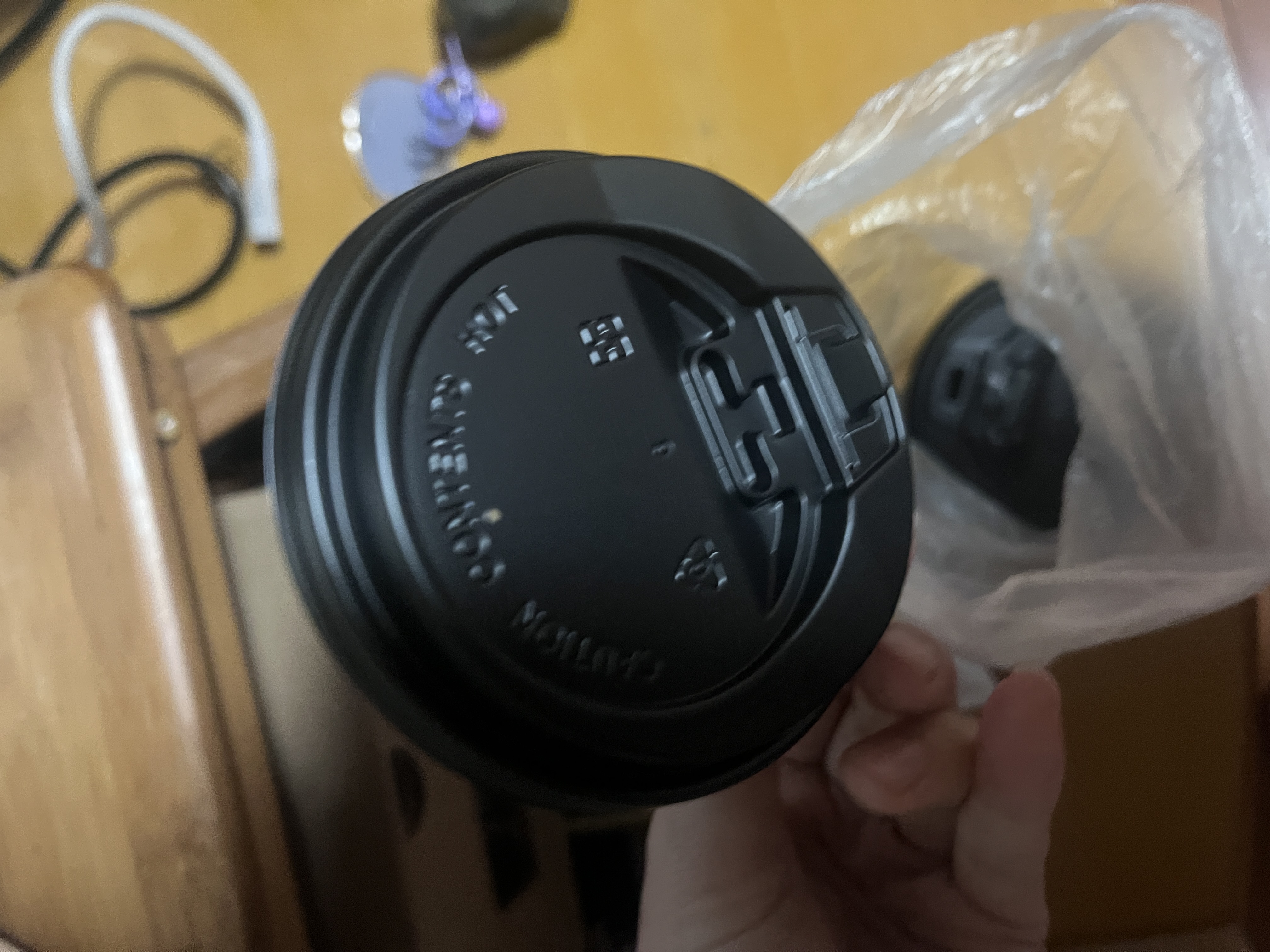 得力（deli）咖啡杯一次性纸杯加厚防烫防漏热饮奶茶杯外卖带盖20只 实拍图