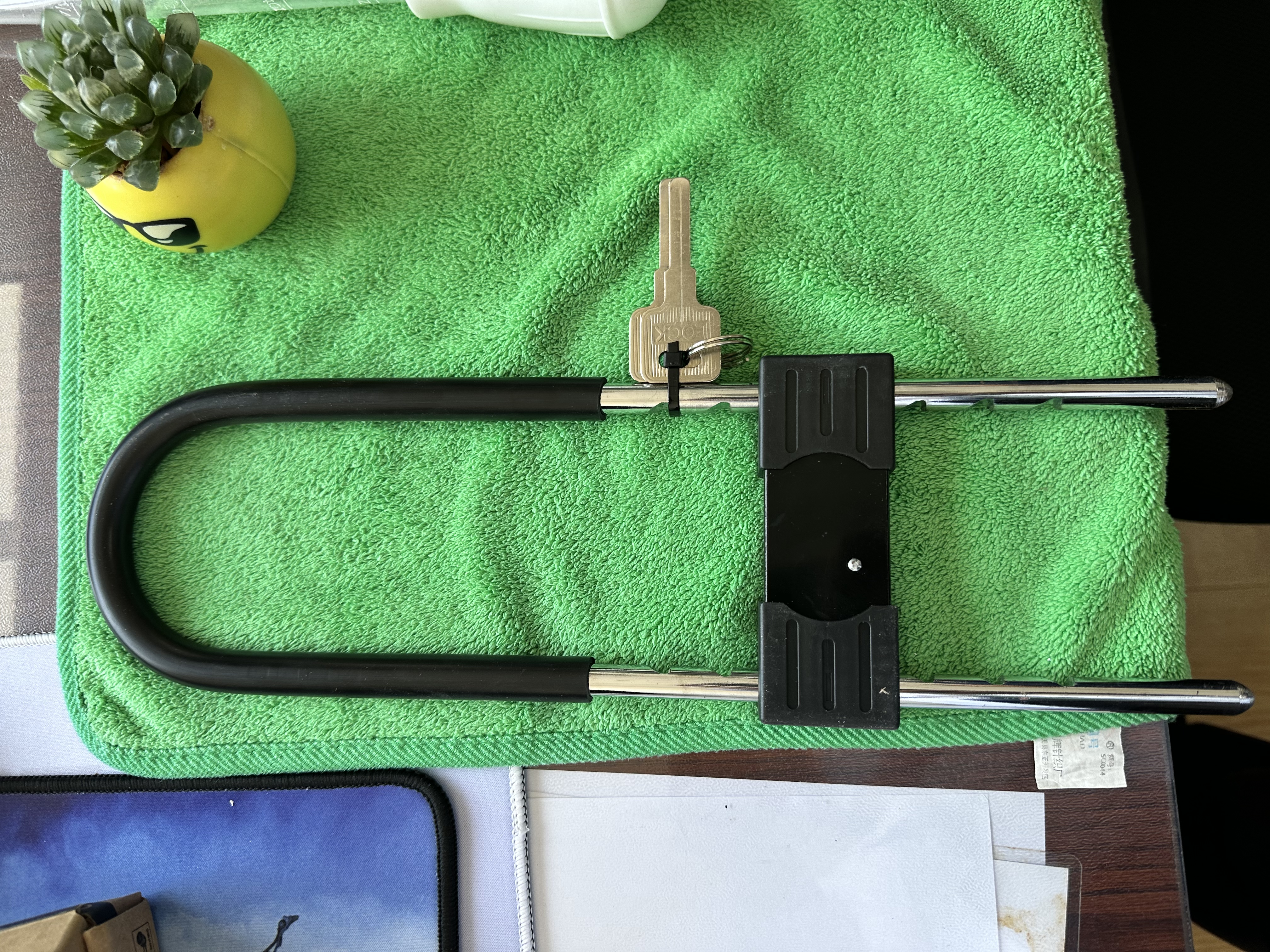 得力（deli）U型锁玻璃门锁防盗锁电瓶车锁抗剪防撬U型锁180-290mm 实拍图