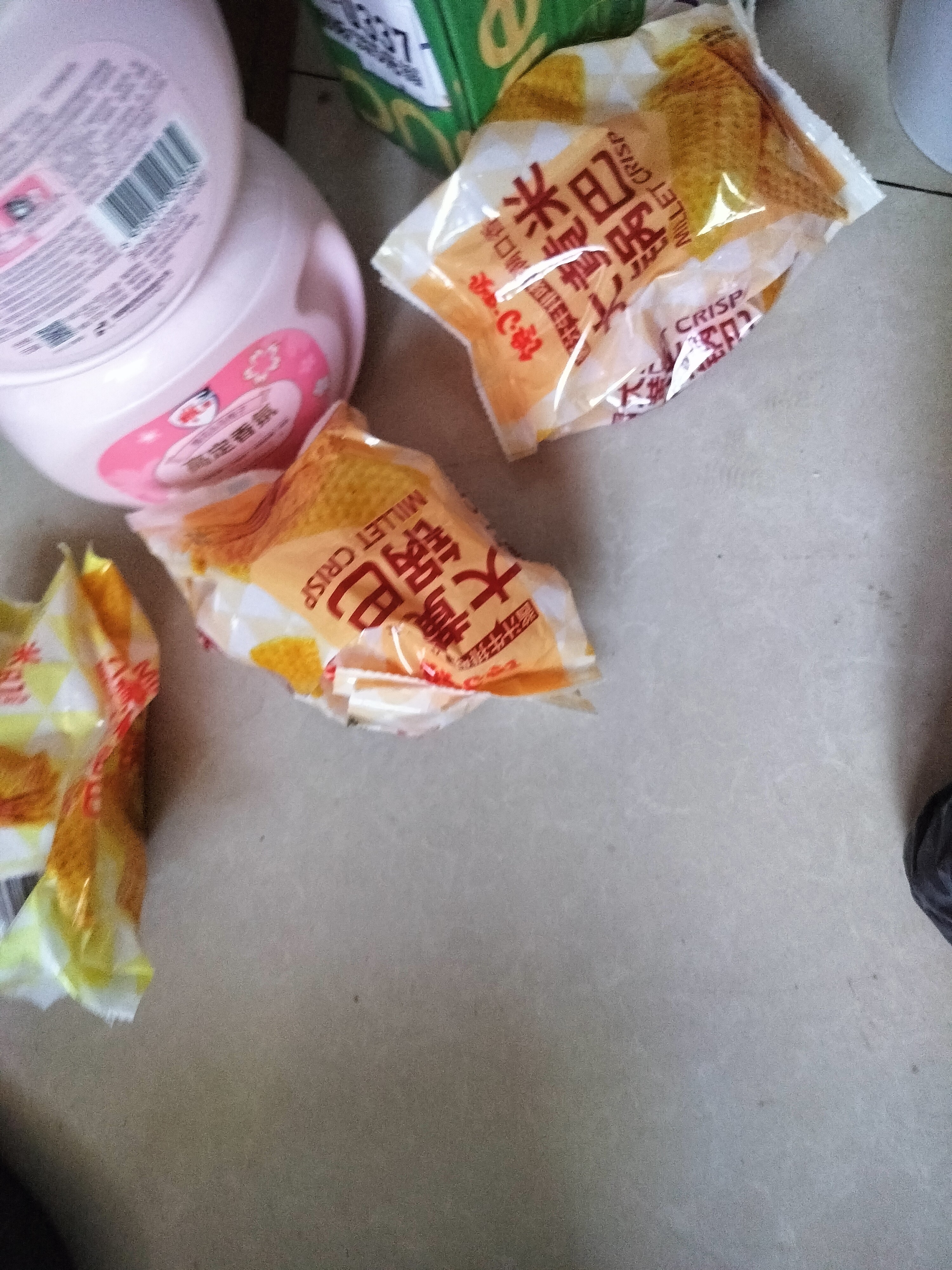 【百万回购】大黄米锅巴膨化休闲零食烧烤味粗粮酱香牛排味 【烧烤味、牛排味】随机混合 3包 实拍图
