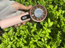 名创优品【首款热销100w+】制冷手持小风扇小型超长续航桌面办公室静音便携式随身降温神器迷你户外电风扇 首发Max版【戴森粉】 3000mAh 16°C空调冷风丨双TEC制冷丨100档澎湃冷风 实拍图