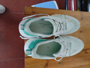 特步两千公里三代跑鞋男子运动鞋网面透气轻便减震耐磨体考男跑步鞋 经典白/淡果绿/水鸭青 39.5 (245mm) 新法码40（男） 实拍图