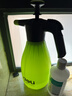 得力（deli）浇花喷壶喷雾器园艺喷水壶洗车酒精消毒气压式2L  实拍图