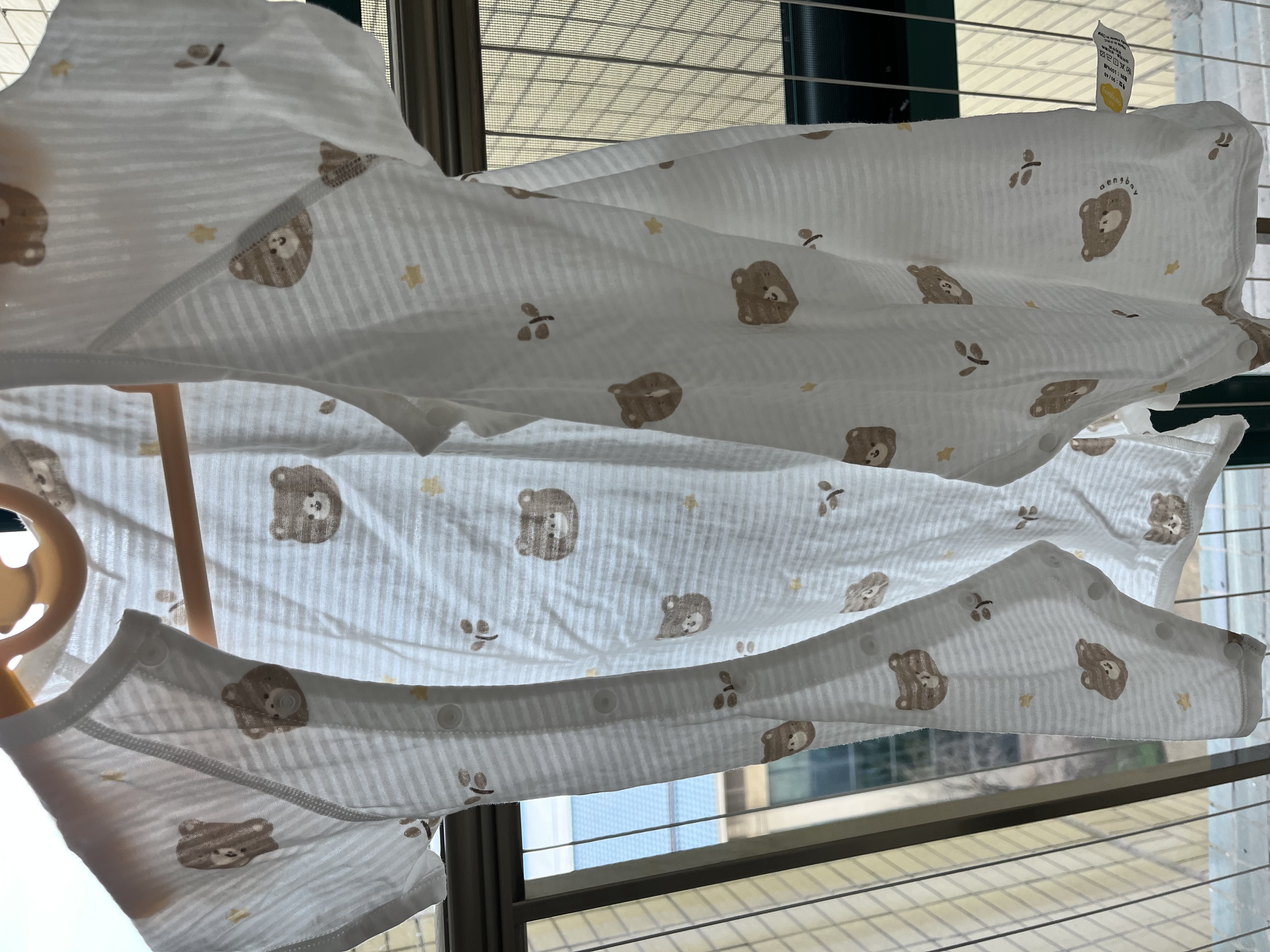 Aengbay昂贝 婴儿连体衣夏装宝宝衣服短袖幼儿纯棉薄款哈衣新生儿睡衣 甜豆小熊 90cm 实拍图