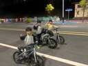 凤凰儿童自行车山地镁合金5-10-16岁学生车小孩单车碟刹减震变速 推荐：【镁合金车身-单速】银骑丨一体轮 20寸（身高135-150cm选择) 实拍图