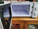 美的（Midea）变频家用微波炉  经典双旋钮 360°转盘加热  智能解冻 五档火力18L容量213B升级款（M13J） 实拍图