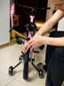 凤凰（Phoenix）儿童自行车男女宝宝脚踏车3-8-12岁儿童山地车14-18-22寸小孩单车 极氪一体轮+ 迷人粉+ 悍马辅助轮 18寸适合身高（120-150cm） 实拍图
