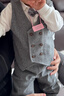 丰灵鸟周岁礼服男宝宝春秋男童套装幼儿抓周服A类绅士生日西装 双排扣灰色绅士套装 100 （身高87-95体重24-27斤） 实拍图