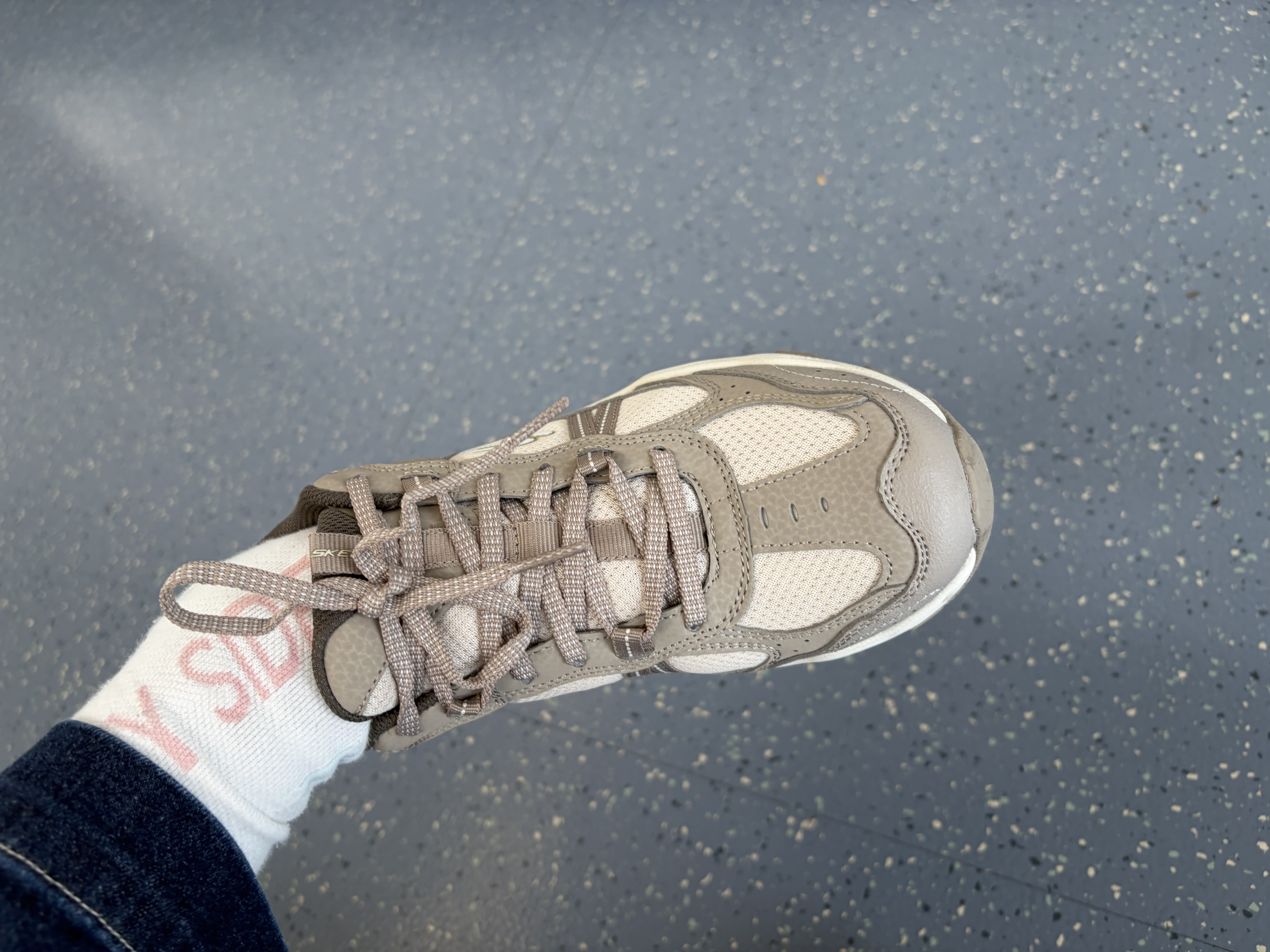 斯凯奇（Skechers）女鞋云野老爹鞋透气舒适户外登山徒步鞋运动鞋180125 实拍图