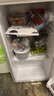 荣事达（Royalstar）小冰箱小型家用出租房双门一级能效宿舍冷藏冷冻两用节能电冰箱 86A158【一级能效】【三天不到1度电】银 实拍图