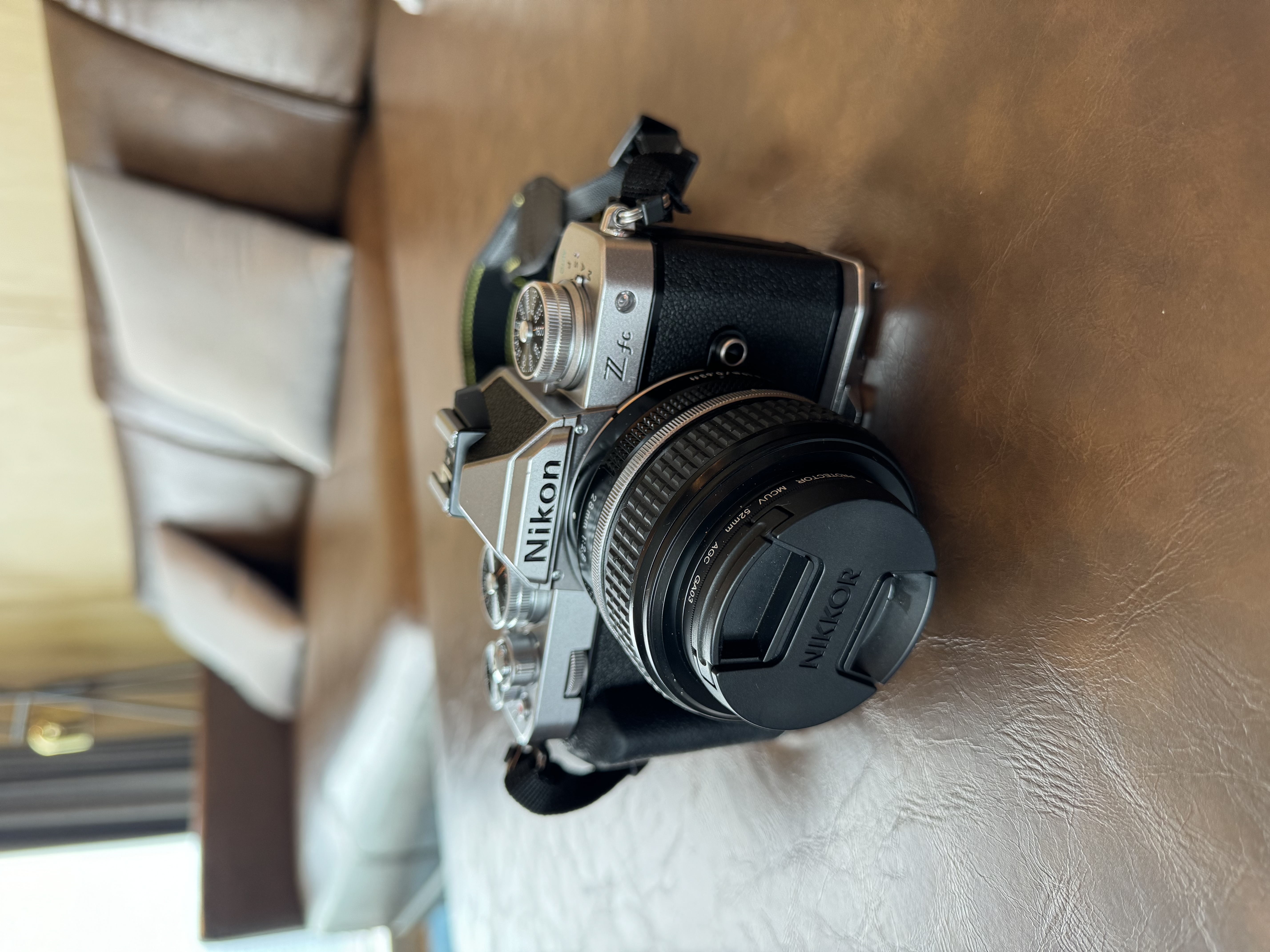 尼康（Nikon）Z30 Z50 二代 ZFC 二手微单相机学生入门级4K超高清视频家用轻便vlog照相机 99新 尼康ZFC【默认银色，黑色+100】 单机身 标配【无内存卡等配件，套餐更划算】 实拍图