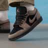 耐克（NIKE）Jordan Air Jordan 1 AJ1棕黑防滑耐磨低帮男鞋运动复古篮球鞋 IB7109-005 40.5 实拍图