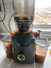 小熊（Bear）榨汁机 原汁机渣汁分离 多功能家用全自动冷压榨果汁橙汁压榨器果蔬机110mm口径F02E3 实拍图