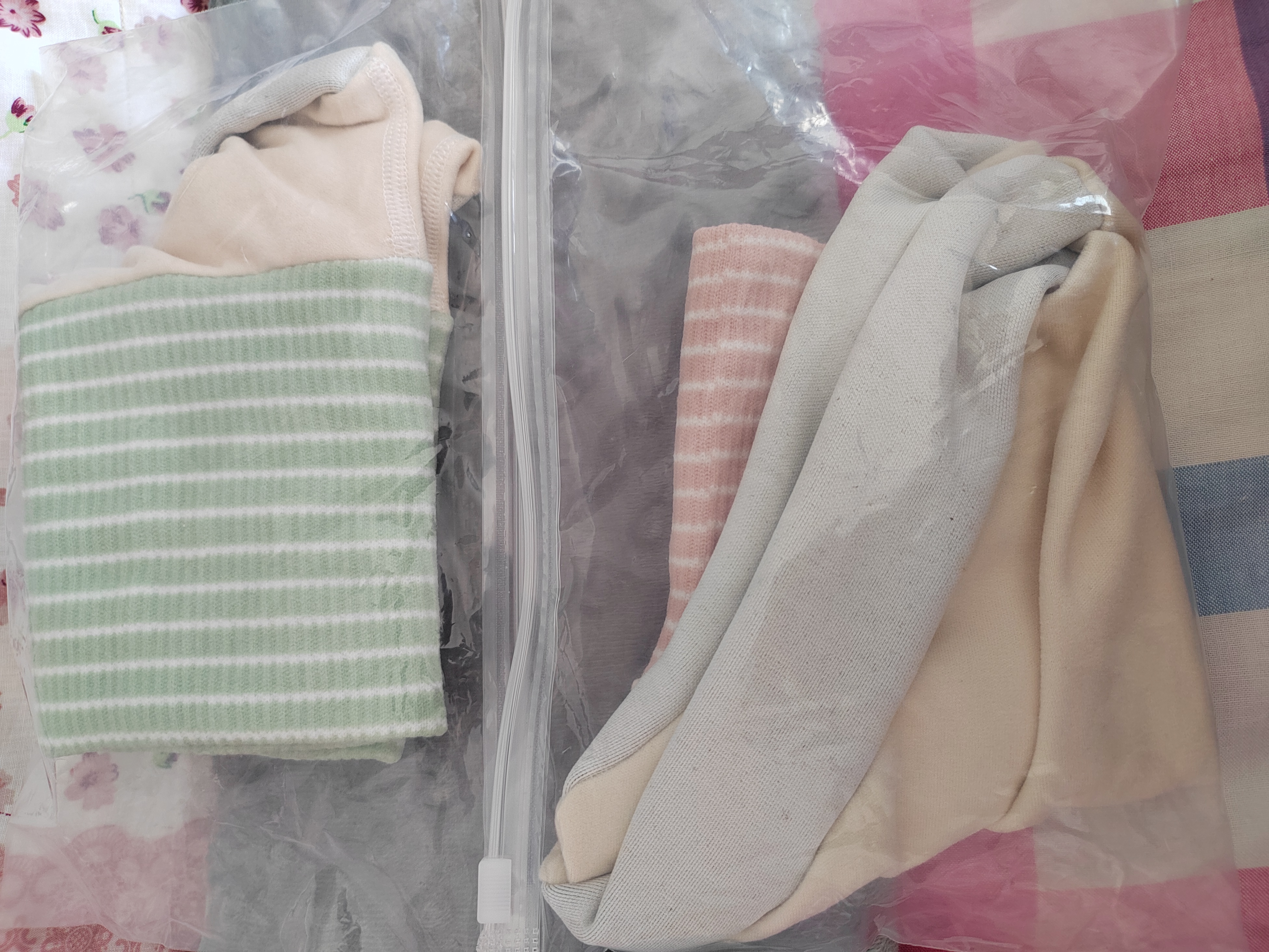 睡觉穿的袜子夏季艾草空调袜睡眠专用护脚保暖居家地板袜套睡眠袜 混色 【2双装】粉色+绿色 2双 均码 舒心睡眠/夏季空调袜 实拍图