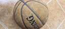 斯伯丁（SPALDING）篮球飞行员06十字型防尘吸湿皮料室内外通用7号成人青少年77-739Y 实拍图