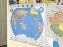 【官方正版 通用】2026中国地图挂图+世界地图挂图 超值套装共2张 尺寸约1.1米*0.8米 高清防水标准政区图 学生地理学习 办公家庭装饰 无拼缝通用新版墙贴挂画挂图 实拍图