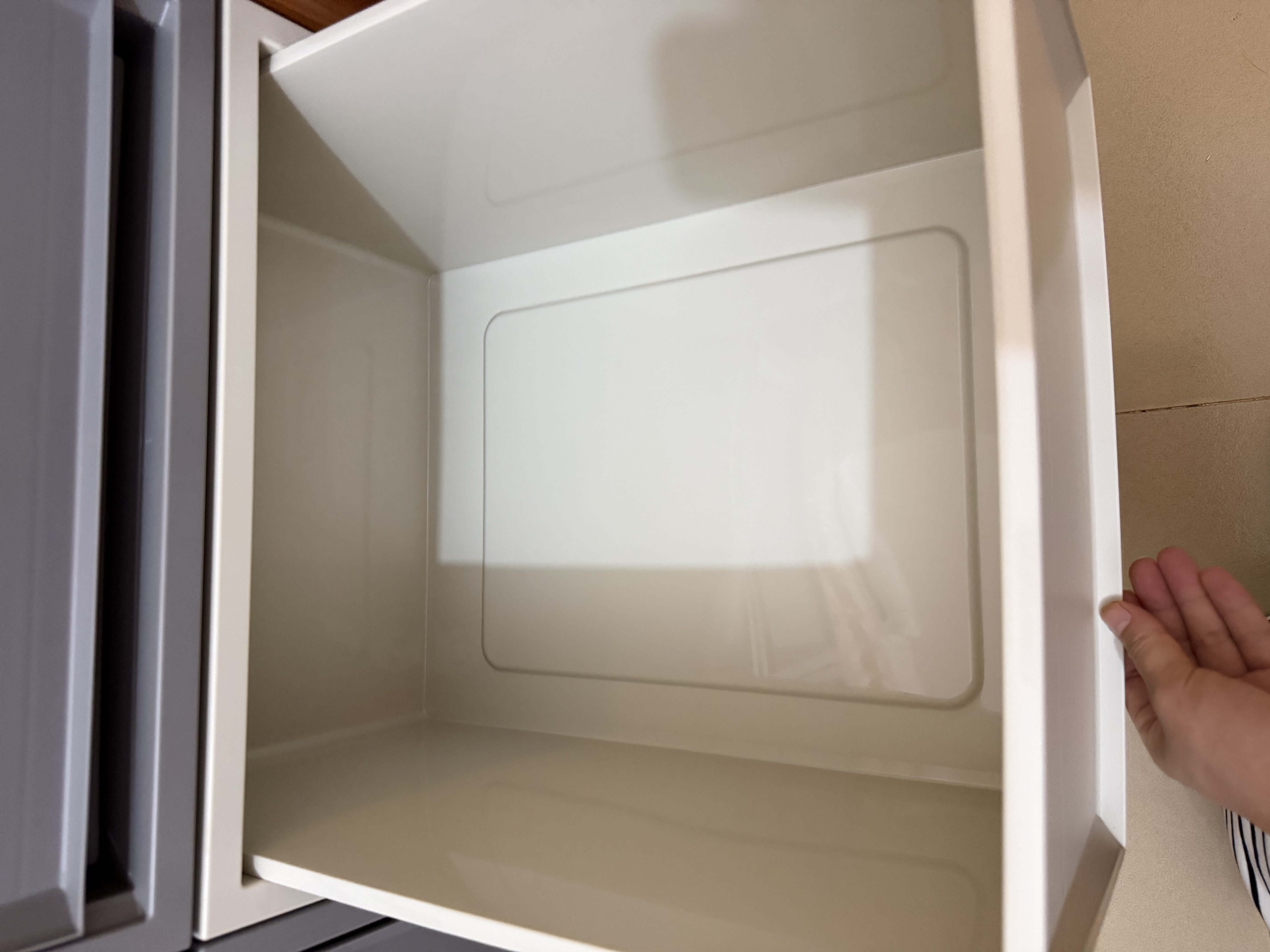 爱丽思（IRIS）衣柜衣服收纳箱塑料抽屉式玩具收纳盒整理箱衣服柜子储物箱百纳箱 【灰色59L*三个装】面宽40*50*30cm 实拍图
