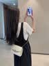 纪诗哲（GIEVSZHE）轻奢包包女包2026新款女士斜挎包单肩包小方包生日礼物送女友老婆 米白色-礼盒装 2026高级感女生包实用走心送女友送老婆 实拍图