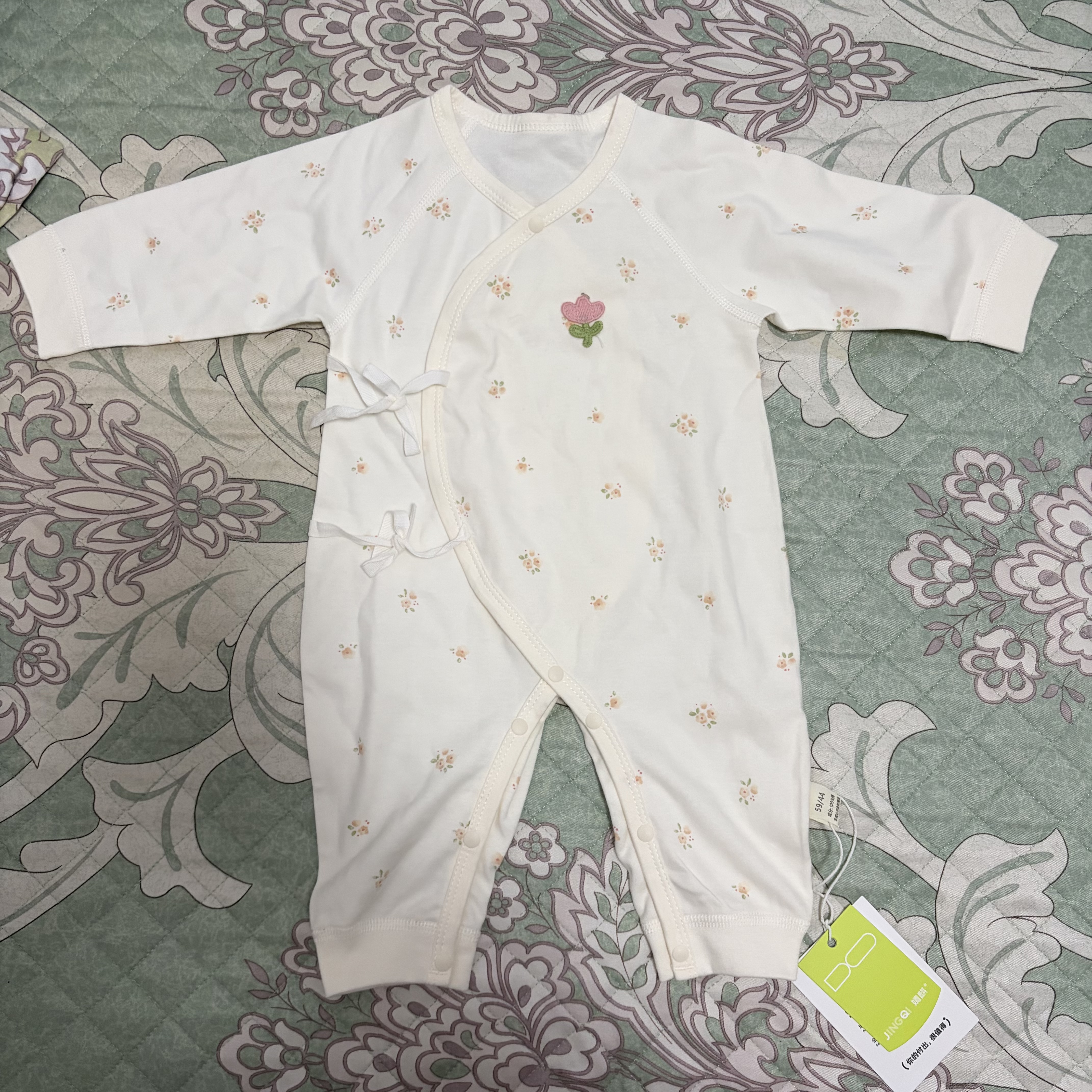 婧麒（JOYNCLEON）婴儿连体衣春秋无骨衣服春装空调服纯棉春款长袖和尚服外出服 樱桃小镇 59cm 实拍图
