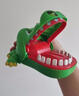 北国e家网红好玩的整蛊小玩具鳄鱼咬手指鲨鱼解压海盗桶儿童亲子互动情侣 【咬手小鳄鱼】亲子情侣互动 实拍图