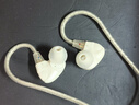 绯乐涟二代LIAN2入耳式HIFI游戏耳机有线Typec电竞听声辨位高音质发烧电脑耳机带麦2025新款可换线耳塞 皓月白-涟Ⅱ【3.5带麦+PC音频线】总长2.2米 实拍图