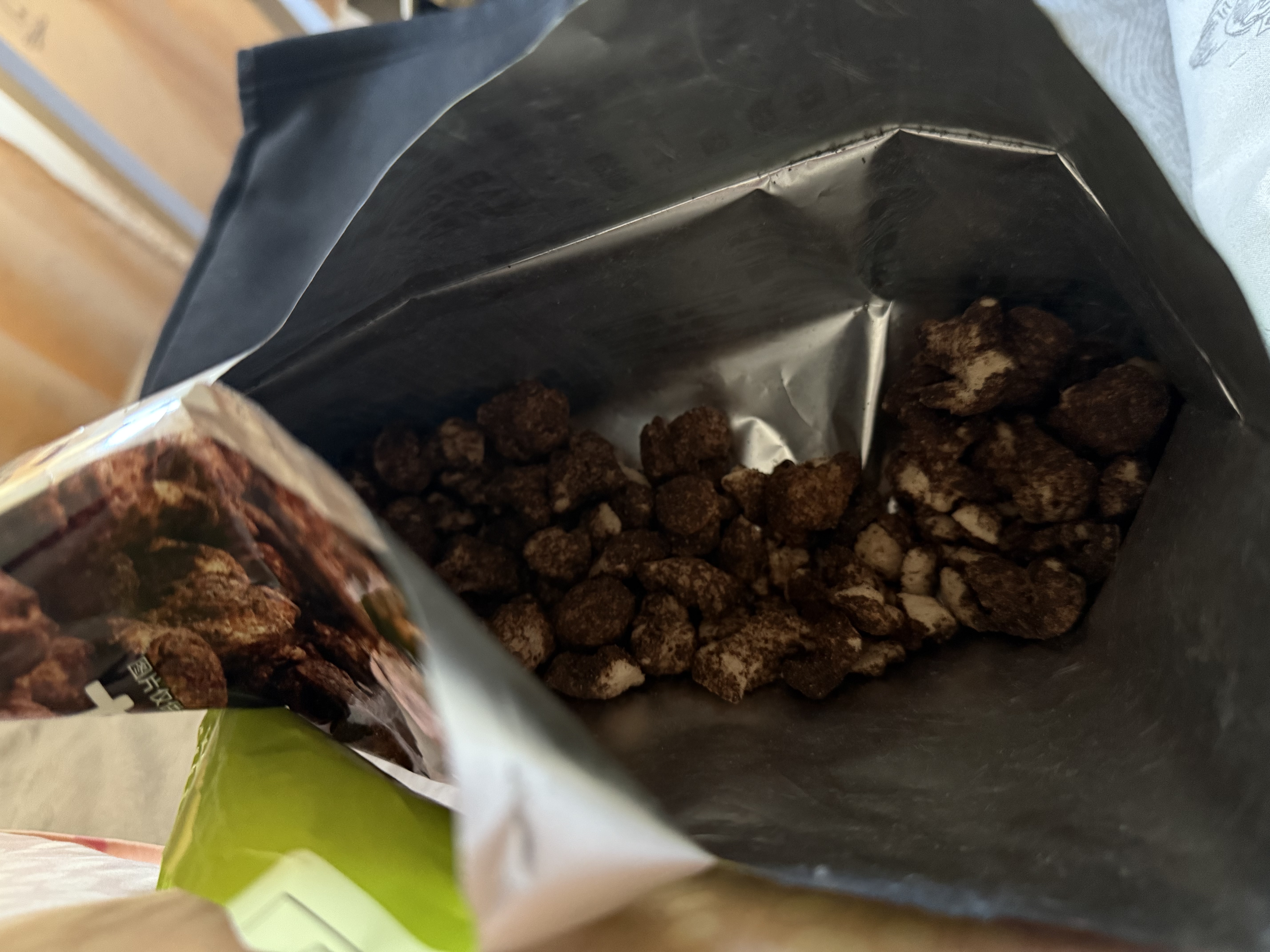 No Brand 诺倍得玉米卷 巧克力味 120g 韩国进口网红爆米花休闲零食 实拍图