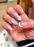 Miss Candy小灯泡猫眼维C光疗甲油胶10g显白持久美甲店专用 白月光猫眼YG13 实拍图