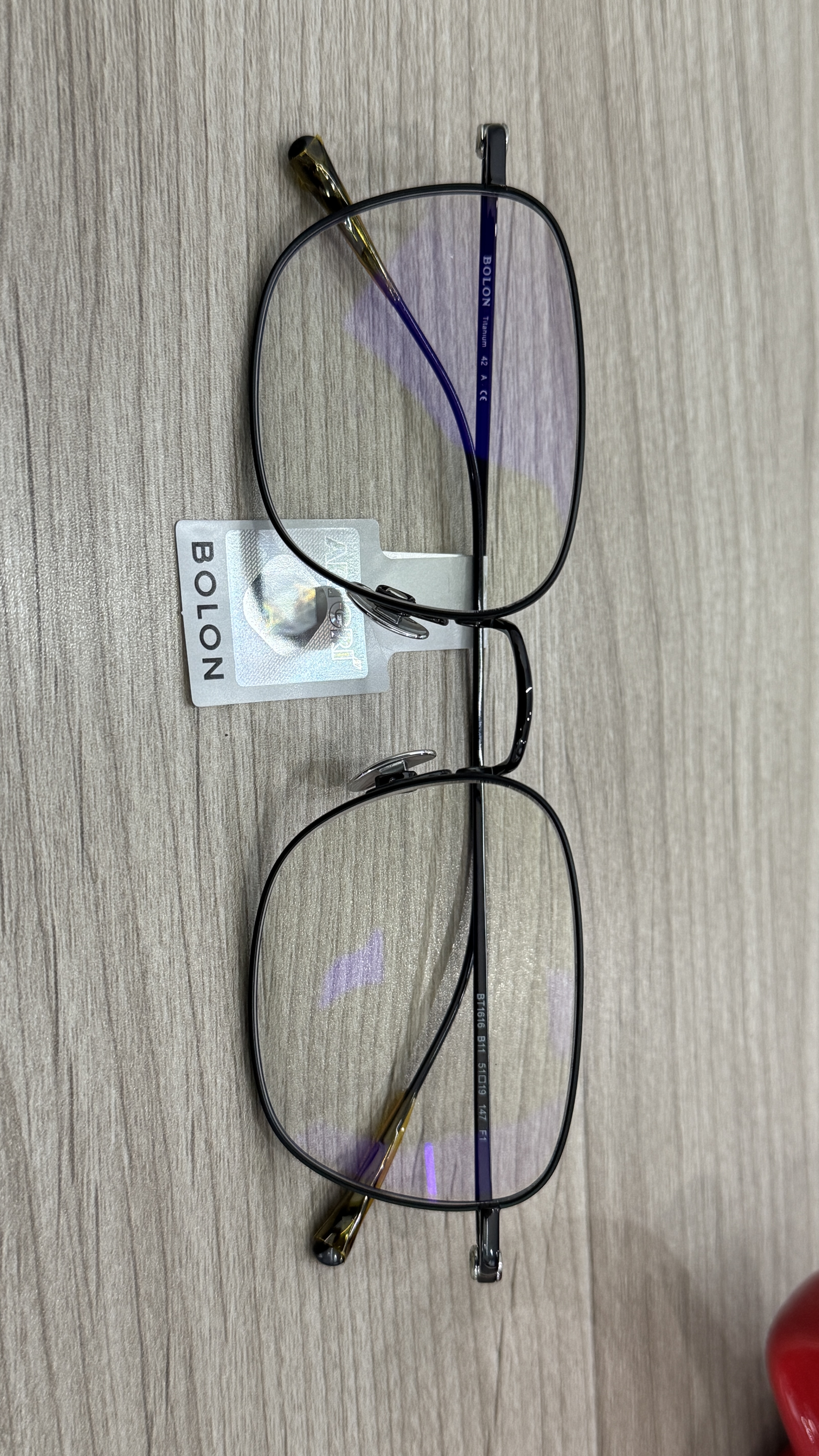 依视路（ESSILOR）眼镜片钻晶膜洁全视线GENS变色经典灰1.6非球防UV配镜片现片1片 实拍图