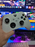 XBOX微软Xbox Series S/X无线Xbox手柄 XSS XSX 蓝牙游戏手柄 PC电脑 Xbox手柄 冰雪白+充电组+接收器 实拍图