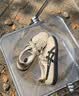 Onitsuka Tiger鬼塚虎男女款复古德训鞋轻便透气运动休闲板鞋TOKUTEN 1183B938 白色/黑色 42.5 实拍图