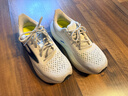 布鲁克斯（BROOKS）男子缓震跑鞋Glycerin max超级甘油 灰色/黑色/荧光黄绿 42.5 实拍图
