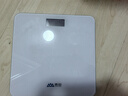 香山 体重秤 电子秤人体家用健康秤高精度  高清LCD显示 云白 Type-C充电款 实拍图