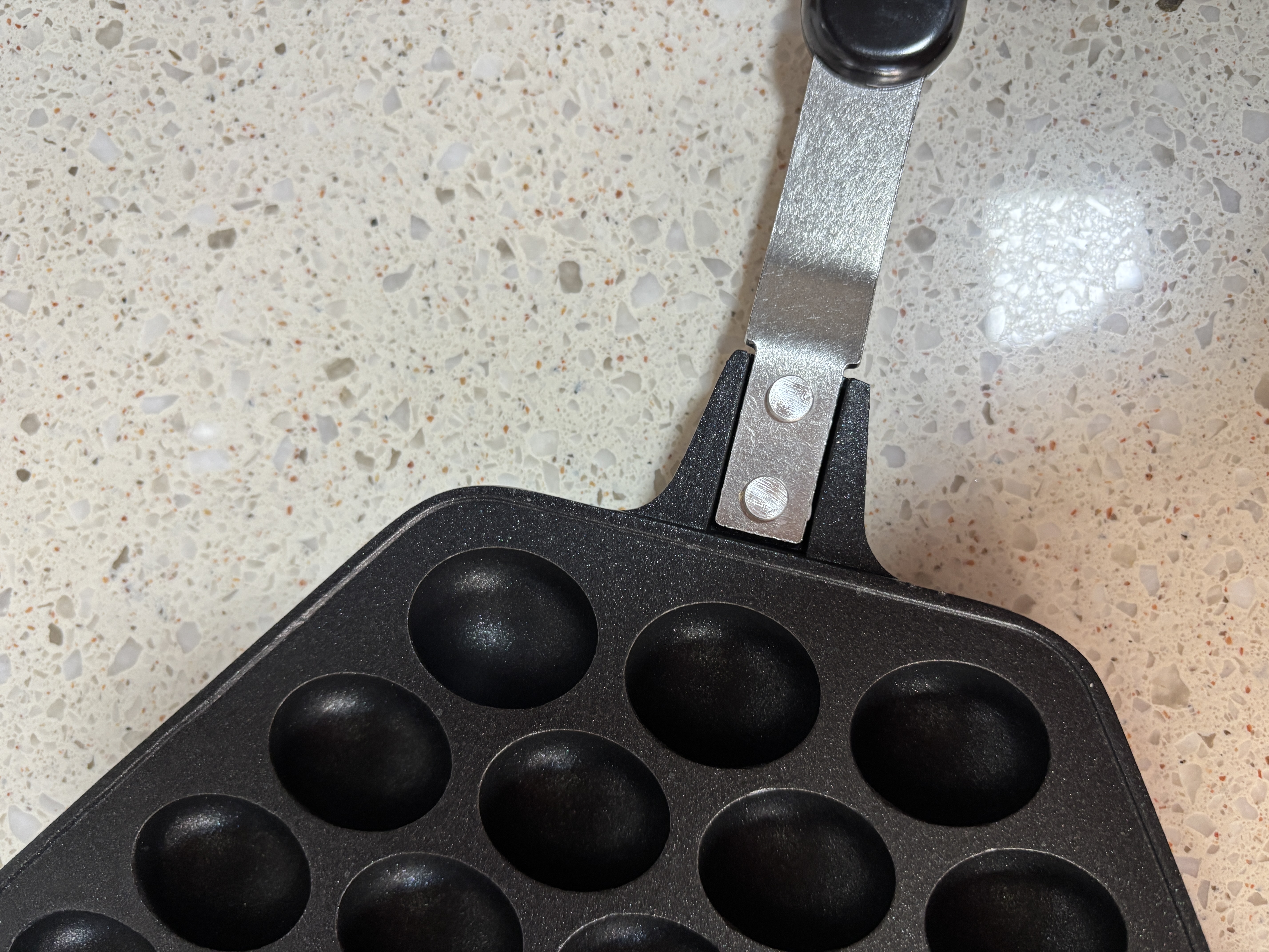 佰好佳 港式鸡蛋仔模具家用蛋仔机小型商用鸡蛋仔烤盘不粘QQ蛋仔饼干 180°旋转【双面不粘材质】燃气专用 实拍图