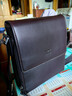七匹狼男包单肩斜挎包商务休闲简约翻盖皮包公文牛皮背包情人节礼物 190113深啡色标准款 实拍图