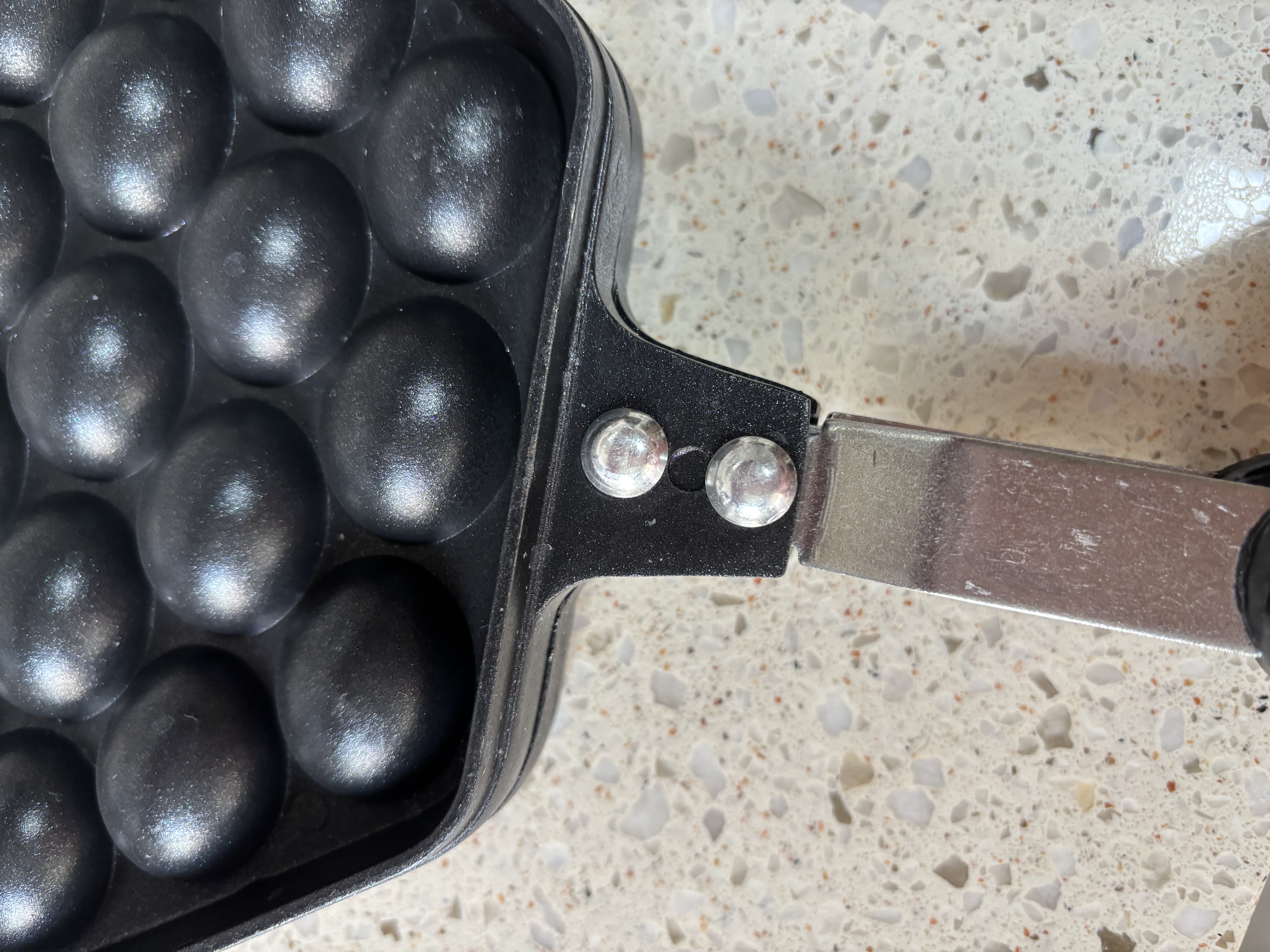 佰好佳 港式鸡蛋仔模具家用蛋仔机小型商用鸡蛋仔烤盘不粘QQ蛋仔饼干 180°旋转【双面不粘材质】燃气专用 实拍图