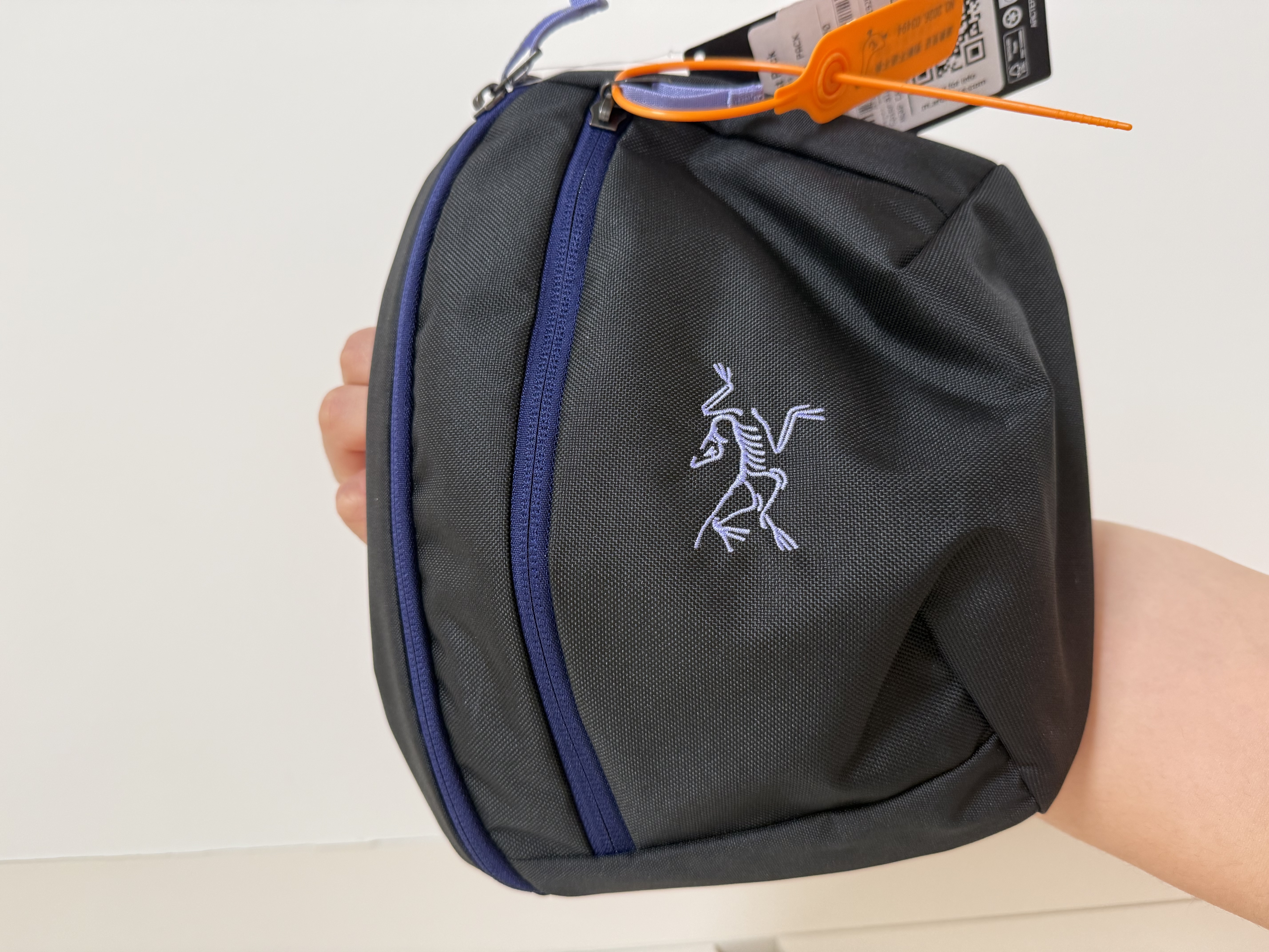 ARC'TERYX始祖鸟 MANTIS 1 WAIST PACK 便携 男女同款 腰包 RUNE / SEA SALT/雅致棕/流木白 均码 实拍图