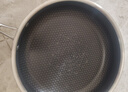 炊大皇 有钛平底锅 304不锈钢煎锅不粘锅可用铁铲蜂窝纹电磁炉煎锅26cm 实拍图
