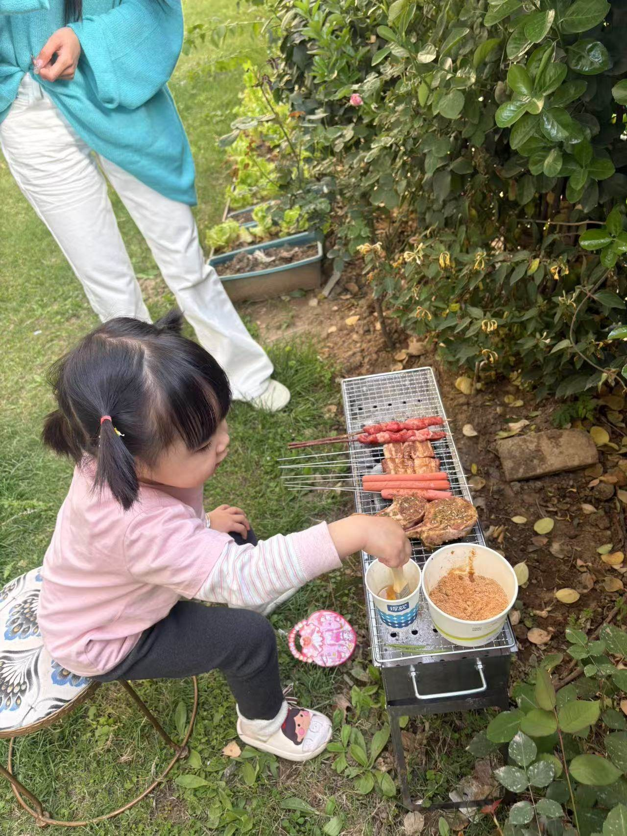 闪电客烧烤炉户外烧烤架家用烤肉架便携式可折叠碳烤炉木炭烤肉烧烤炉架 【老式烤炉】40cm常规款 【轻松折叠-加固加厚-超强耐用-终身质保-烧漏包换】 实拍图