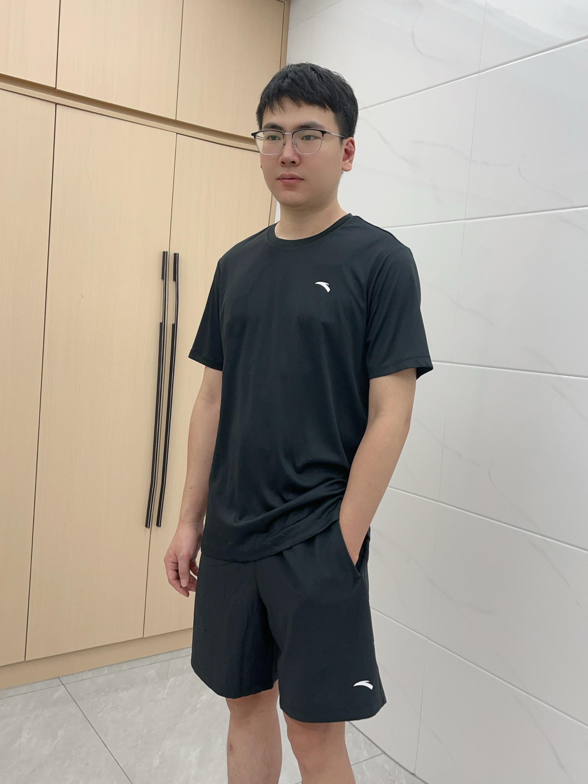 安踏（ANTA） 两件套 运动套装男夏季新款冰丝速干透气运动服父亲节爸爸套装 【店内爆款-清凉冰丝】黑T+梭织五分裤 XL/180 实拍图