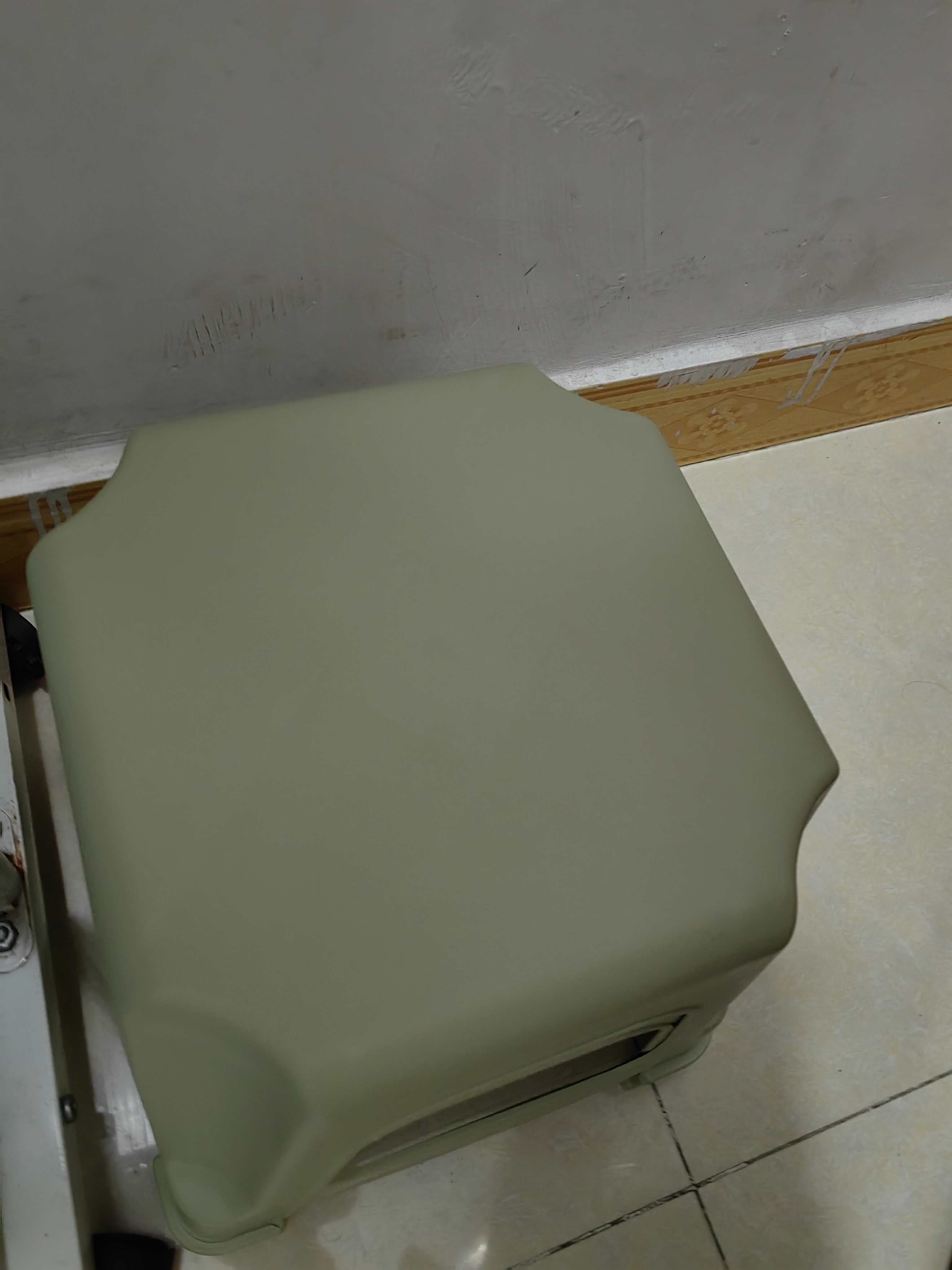 加厚简约方凳家用儿童成人塑料矮凳餐桌椅子茶几换鞋小凳子 方凳抹茶绿2个(无脚垫) 实拍图