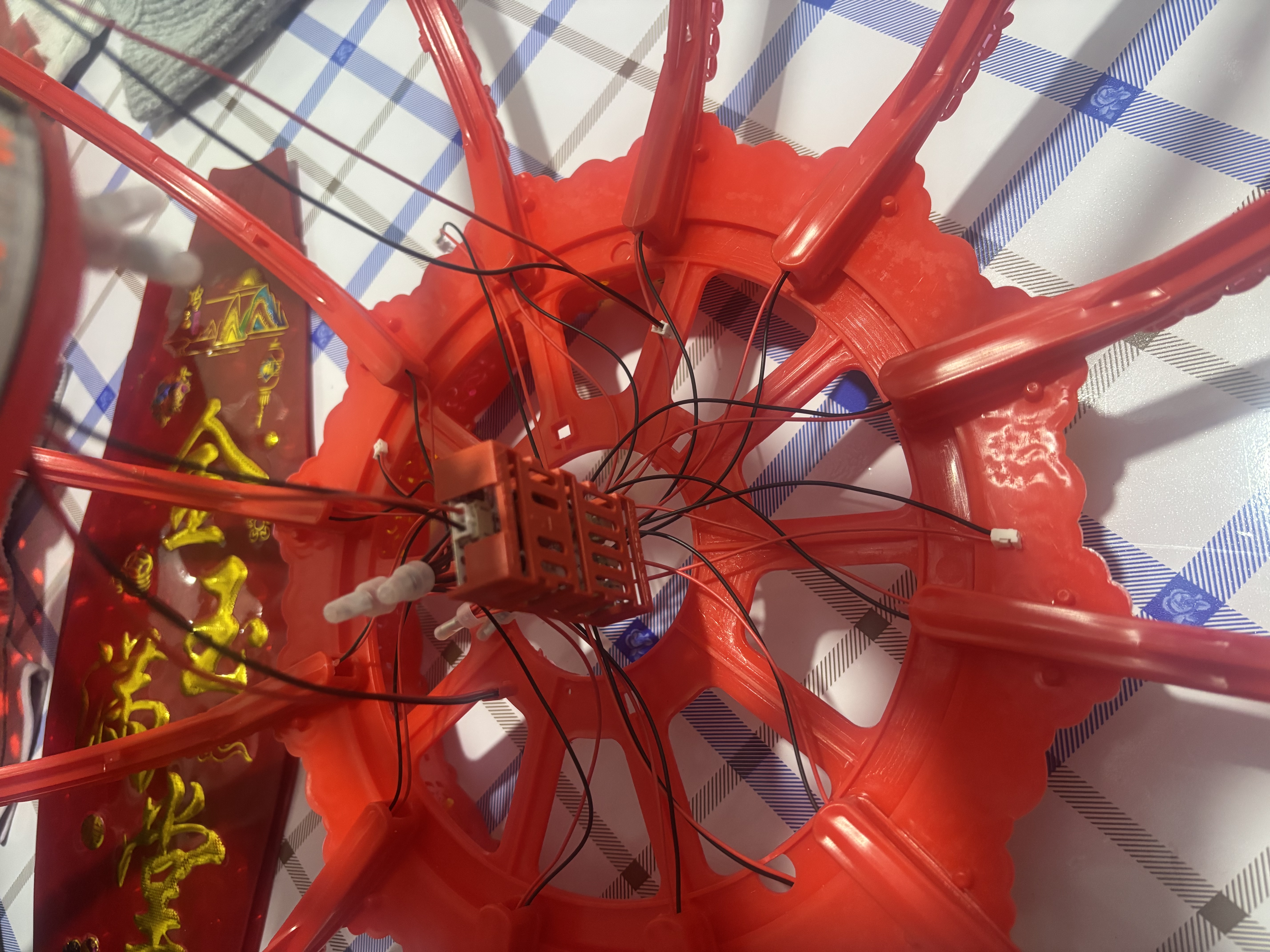 琉弦笙 灯笼大门挂的2026 新年装饰春节马年七彩水晶led走马旋转灯笼 福球75cm直径【一对】 实拍图